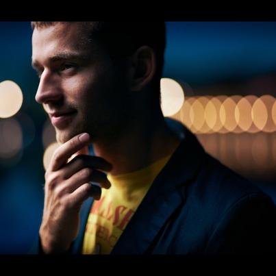 isivaya's profile picture. 