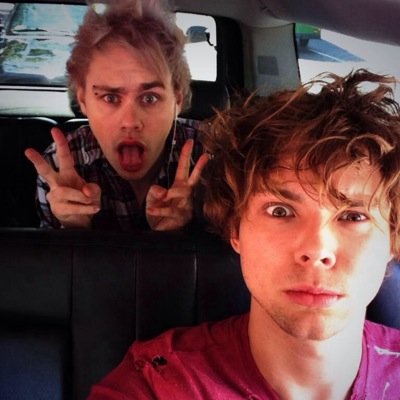 second fan account for my sunshines, Mikey,Luke,Ashton,Calum 0/4❤️❤️❤️ Follow my main @thefandomhoe