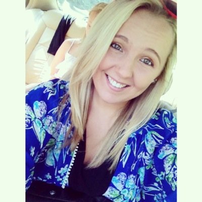 SamEnglaish's profile picture. UMass '17. Alpha Chi Omega ❤️