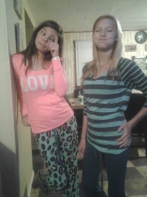 TheRealKiaira1's profile picture. On the verge of being a sophomore and having a mental breakdown. nbd.