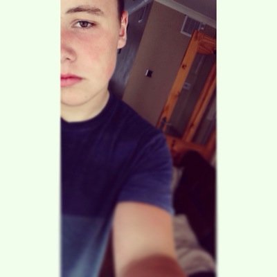 snapchat me, jordan-ev✌️ 

cardifff city season ticket holder⚽️