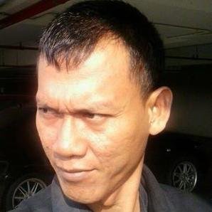 lancarnya predaran darah mmbuat kita sehat,positif thinking,pola hidup seimbang istirahat,makan,olah raga, traphy