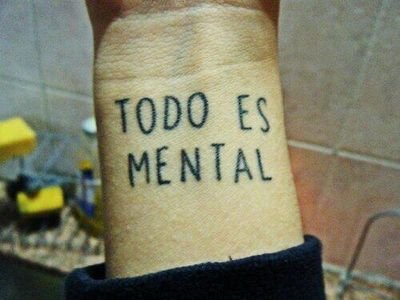 ¿Quien querria estar con una chica como yo? Metro y medio y gorda. Lo que viene siendo un ideal, vamos.
