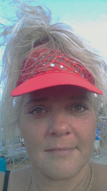 shannonnapier17's profile picture. 