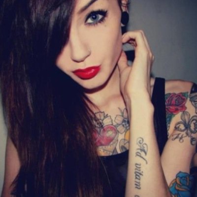 My {secret}second acount..just me being me..•16Uk&Bisexual&Taken&lovePorn• 'mostly into girls but a bit of dick is nice'