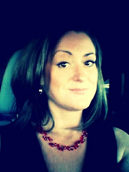 Reader. Coffee practitioner. Organizer. Food advocate. Analyst. General twitter maven.