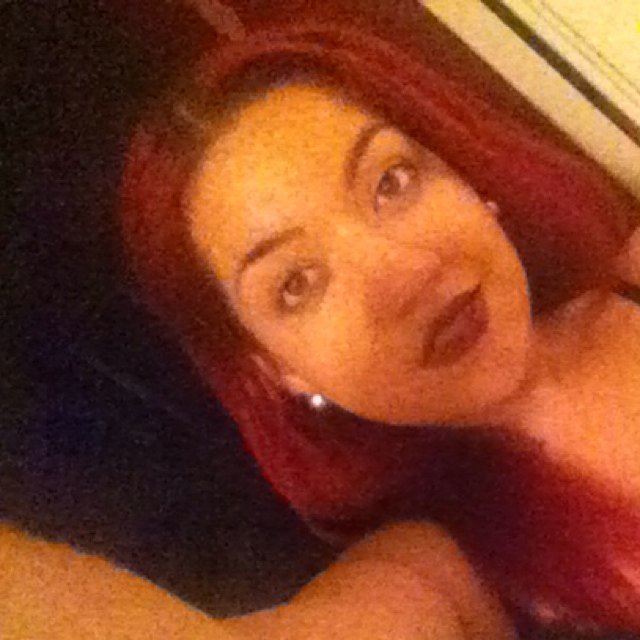Jus a lil person with a big heart an a even bigger personality. Love me or hate me wont make me nor break me. #workaholic