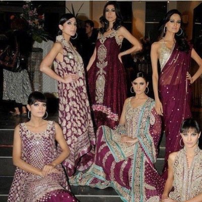 We cater to Indian and Pakistani women living around the globe. You can order it for yourself or for your family.