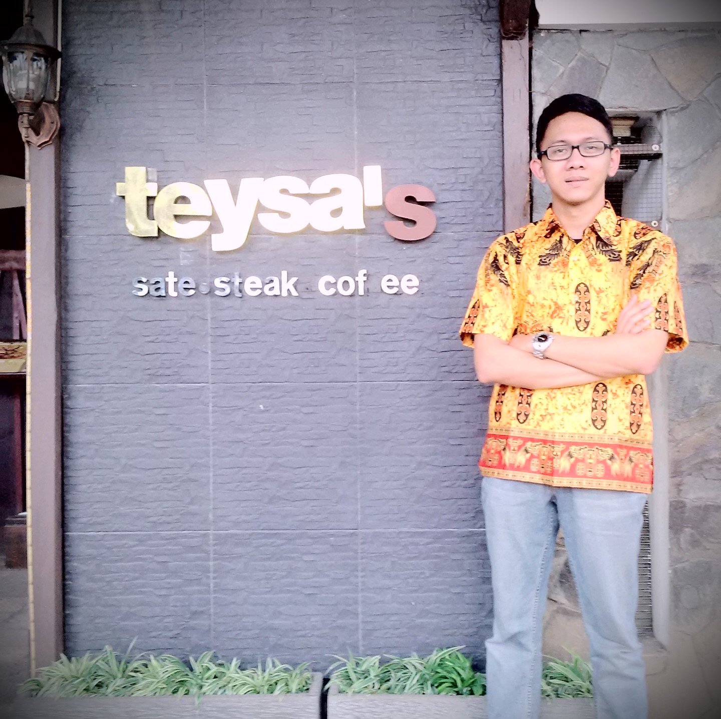 Staff Administrasi Dirjen PDTu, Kemendesa PDT & Transmigrasi | Muslim | Virgo | Madridista | Music | S.E. FEB UB '09 | Line: artatok | IG: artakusuma92