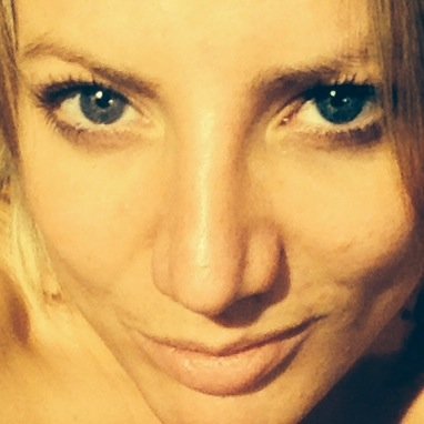 jenjenwilcox's profile picture. 