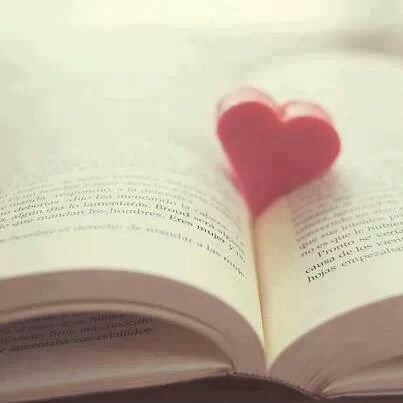 amnaaslam51's profile picture. enjoying life!!!