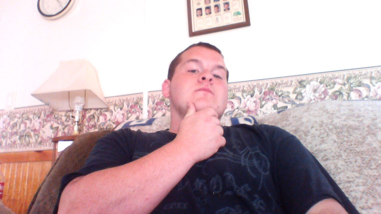 I live in NH love being outside, playing and watching football, I like listening to music. ill listen to anything besides screamo.