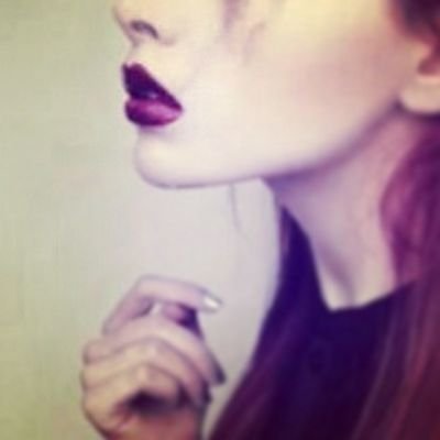 I'm an #Aries redhead girl 
   learn to deal with me