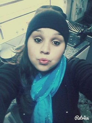 sempre de cabeça erguida e sorriso no rosto ;)