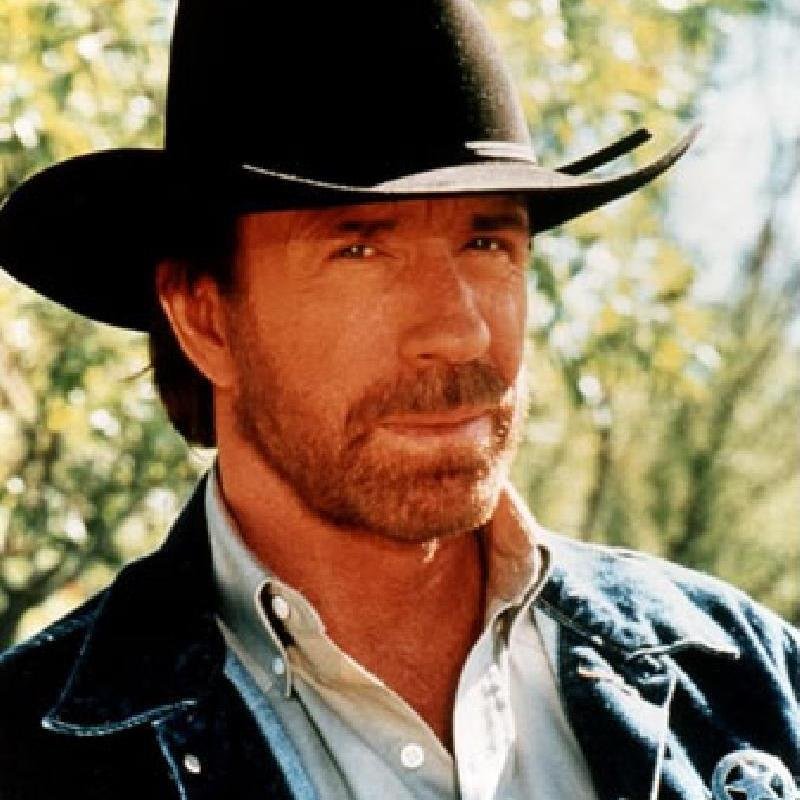 CHUC NORRIS DONT MESS AROUND