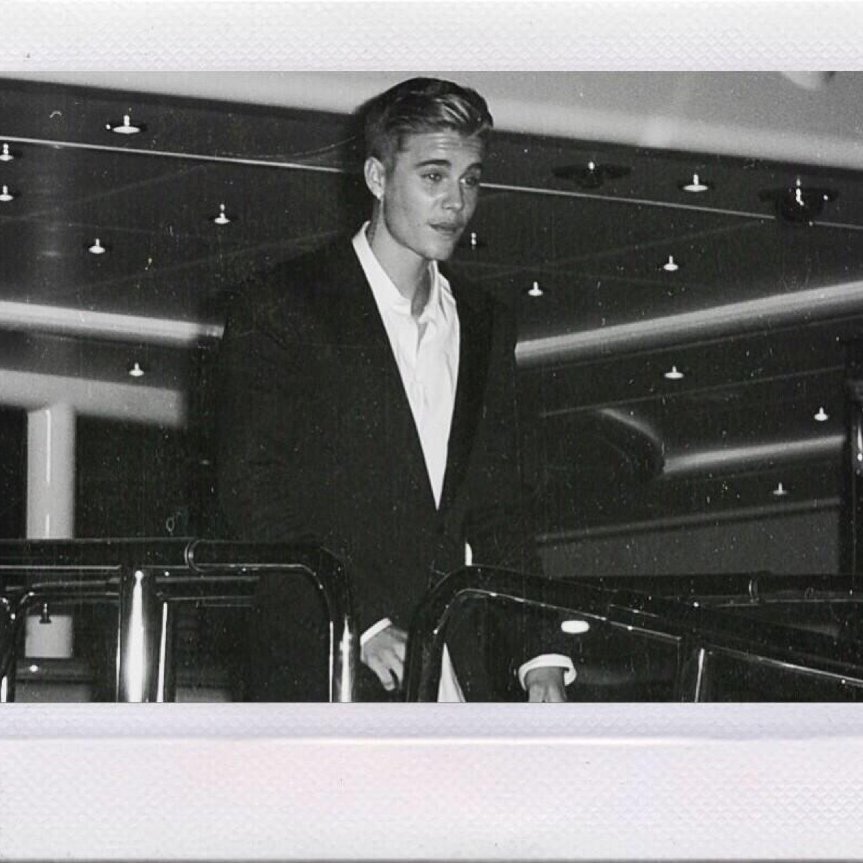 vanillajustin_'s profile picture. 