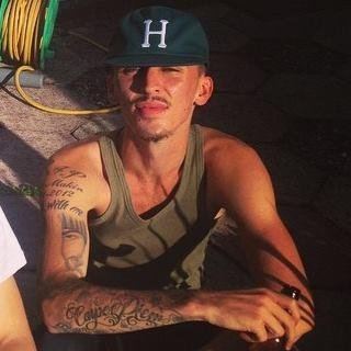 josh_ryan_music's profile picture. Joshua Ryan - Musician †- singer/song writer - Hip Hop Artist. Rest In Peace Josh Makin 24.09.1991-08.09.2012. Walk With Me.