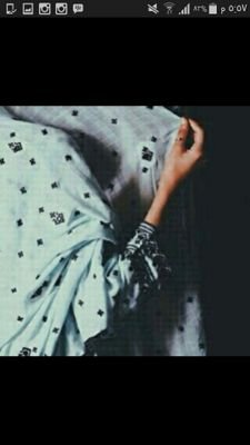 Instagram
beebo_m22