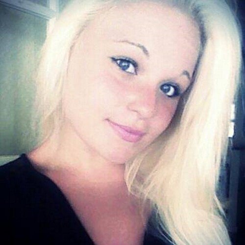 mkg_9288's profile picture. Photographer, Engaged, Native New Englander, Spiritualist, Animal lover, Stoner, Housewife. I take all of the photos on my page unless otherwise specified.