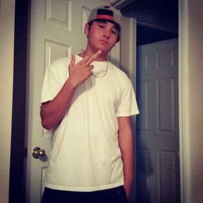im 15,sophomore at theodore! stay trippy! Follow me and ill follow back!