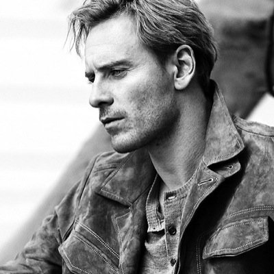 Sniper to Moriarty. |ł| If you need to know anything else, you're safer not knowing it. |ł| Tiger~. || Literate • MV • Bi • Sub/Dom ||
