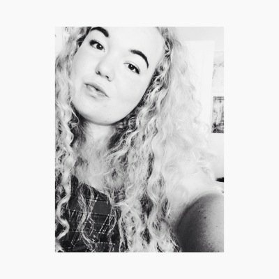FREE FOLLOW so can u please follow @gracelynnex back tysm xo