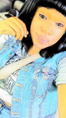 ig @_queensossaaa  . kik @_queensossaaa