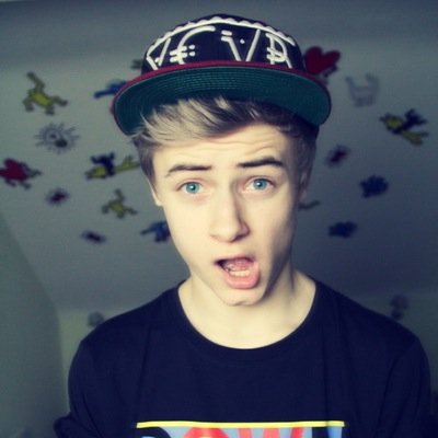 Just a teen telling their feelings to the world #gay
