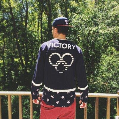 Owner & CEO of the @FaZeClan / Instagram: fazetemperrr / FaZe Store: http://t.co/EHISADa0TE  / Powered by @GFuelEnergy @ScufGaming @ASTROGaming / #FaZeUp