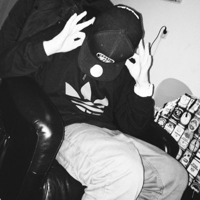 IG; dimitrieskinner / Rapper / Inked / EENMANS HEUVELKWARTIER