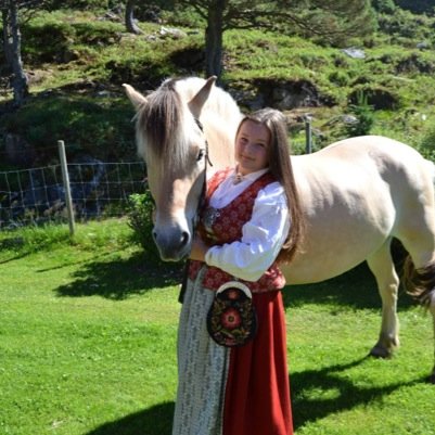 Hannavalny's profile picture. ☆Cheerleading