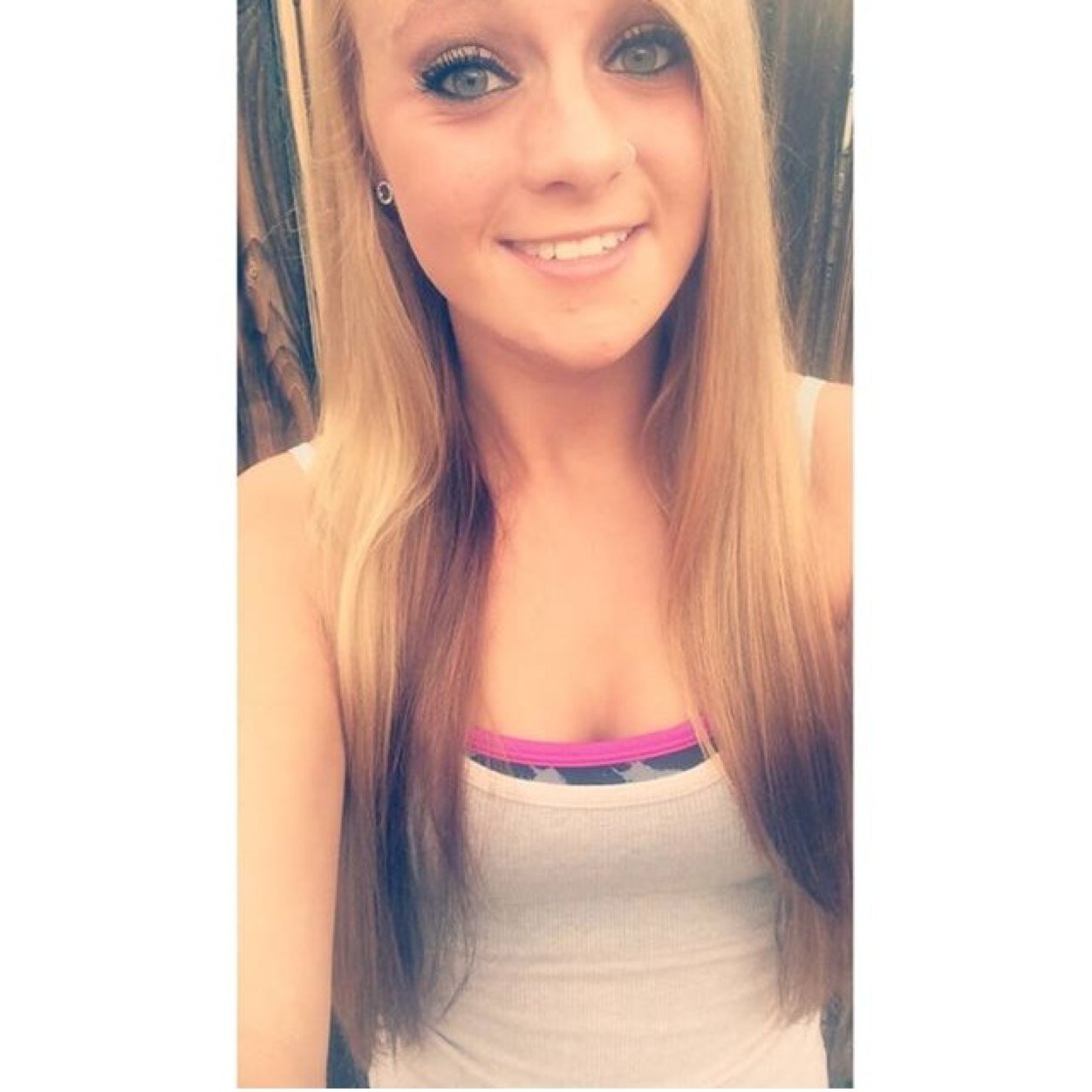 ilovesummer17's profile picture. 