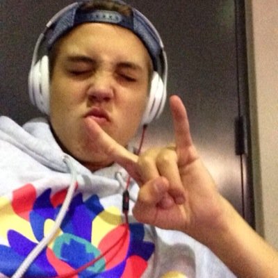 free follow just please rt this link and tag matt ? https://t.co/0VzP2IE1AN