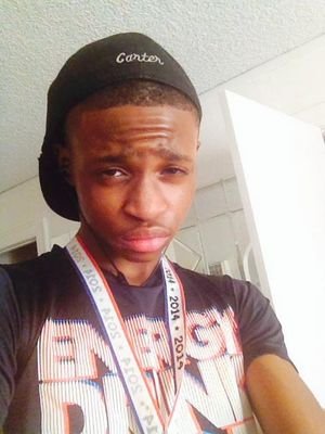 Wazz goood 
Football:RB/WR/DB 4 InglewoodJets
Trackstar:400/100m CHAMP
Kik:DaRealBeast2002 HMU
???#$ingle