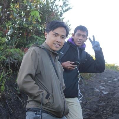 Saya orang yang peduli dengan keselamatan kerja. ayo berperilaku selamat.  follow me, email : selamatindonesia@gmai.com
