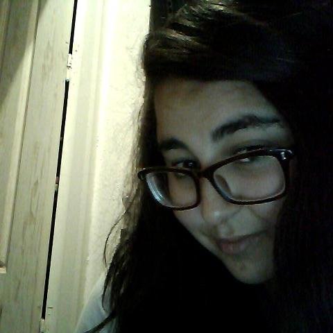 Im normally a nice person and i can be alot of fun when i wanna be but I'm socially awkward ! I follow back =D