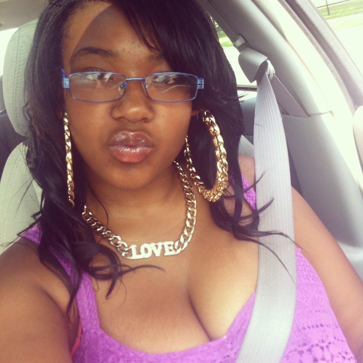 ~ follow a pretty girl :)