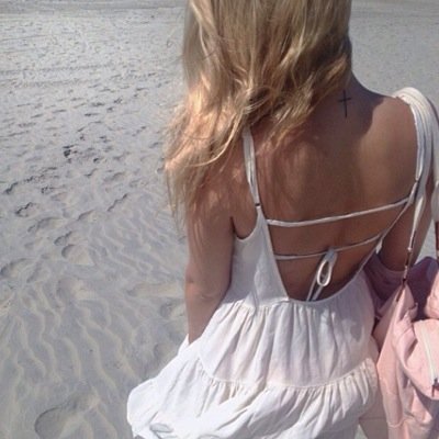 stephanieewade's profile picture. I like wine and dancing in the rain