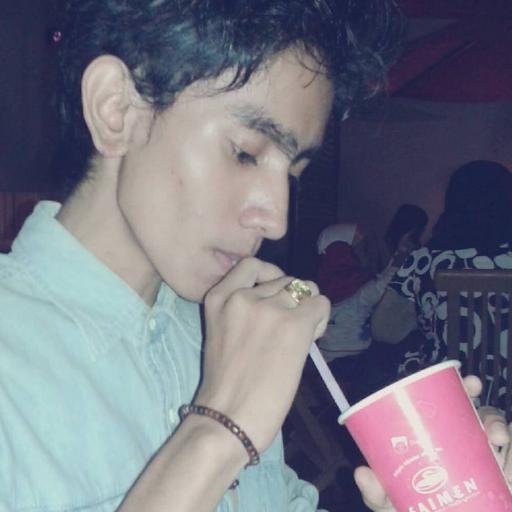 simple ! friendly ! musician ! I have something? I could see something that you may not understand note: * all obout me ? #come_closer*
ilmu ekonomi uii13