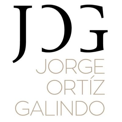 Productor audio/video, Conductor de Radio, Podcaster, Voiceover, Locución Comercial, Periodismo Musical. Director de producción ZITRO Estudio.