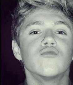 0n3v4g4b0nd's profile picture. AC ◆ segue ae vadea