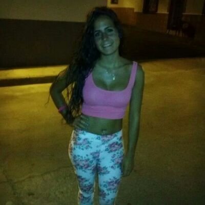 stefaniia1610's profile picture. Te ves más bonita cuando me sonries, Vida! ♥