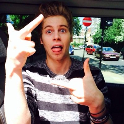 Freefoeyou4's profile picture. FOLLOW @illiteratemgc BC SHE GAVE YOU A FREE FOLLOW. SHE FOLLOWS BACK