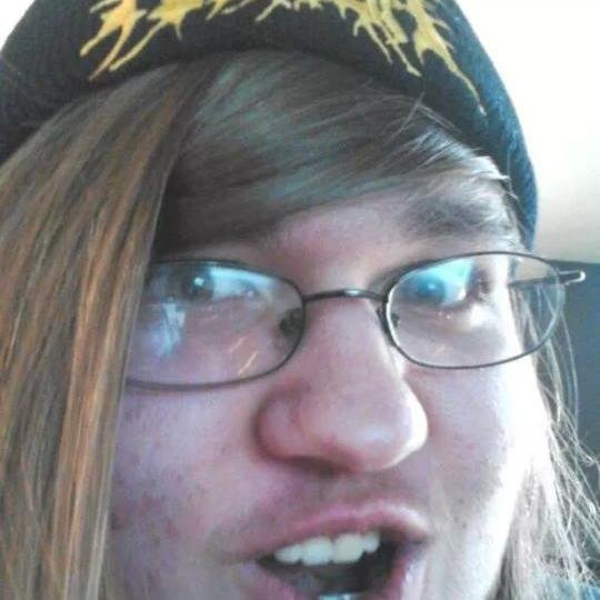 Bradleys_a_god's profile picture. Biting off your nails won't heal the scratches on your eyes - IX