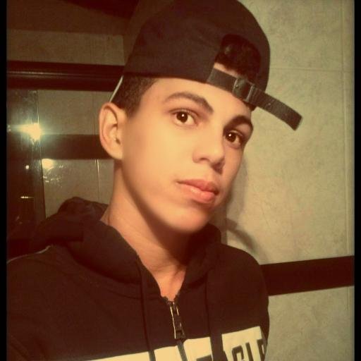 sou o cara que tem pegada mais que colete salva vidas .....