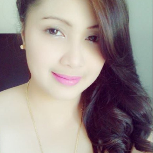 Psychology student.. shoeaholics.. love you honey..Don't stress about the things around you, but spend time with God who lives within http://t.co/twAJoupBvo