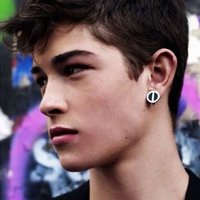 like birds (@fly__fucker) 's Twitter Profile Photo