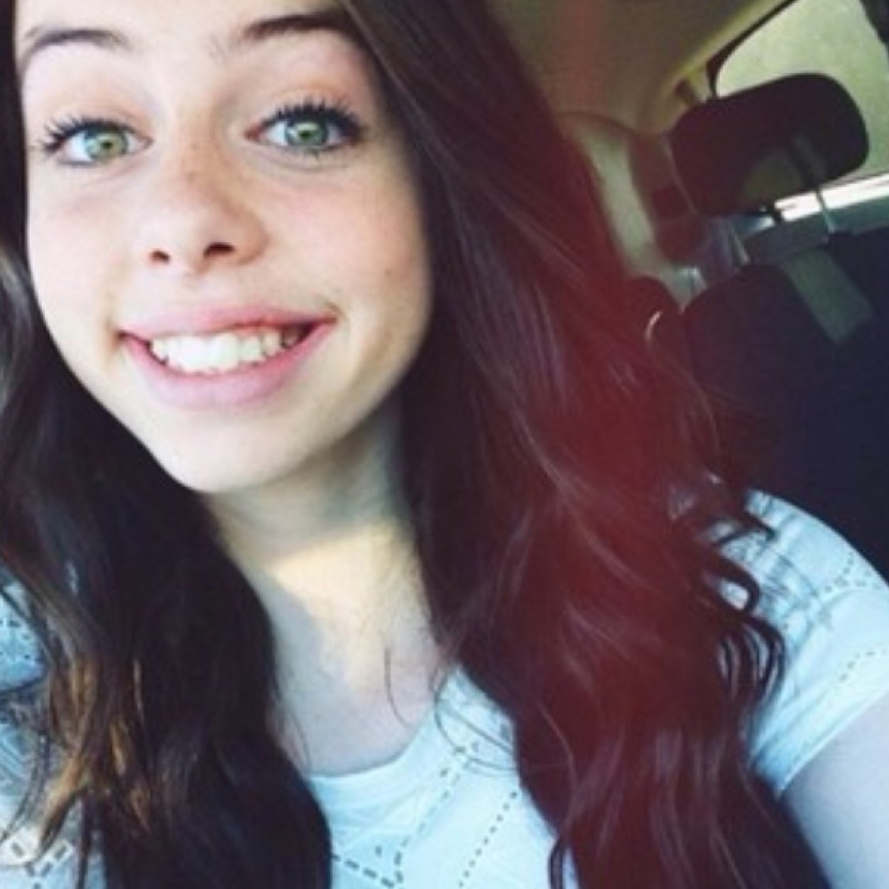 i'm Katherine | 13 | Addictided to 6 sisters | so yeah