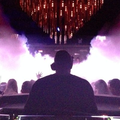 We tell you who's spinnin, when and where.