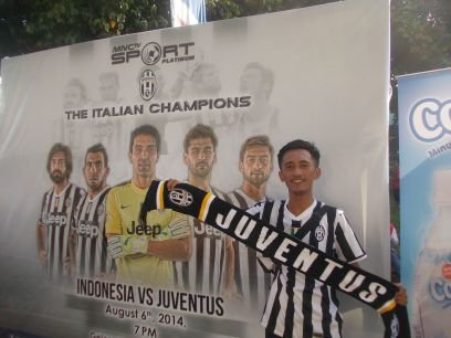 love my Mom in heaven there / I'm @aticknurmawati husband / @juventusfc sempre al centro